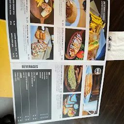 Buffalo Wild Wings (BWW Hyderabad Airport)