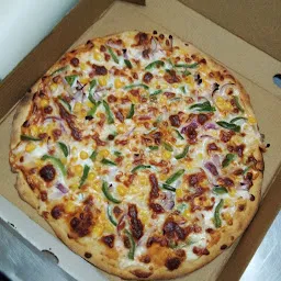 C Well Pizza