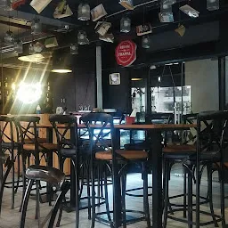 Cafe 13
