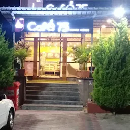 Cafe 75