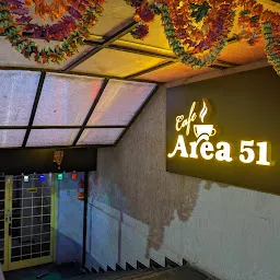 Cafe Area 51