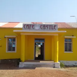 Cafe Castle