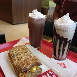 Share more than 77 cafe coffee day cakes best - in.daotaonec