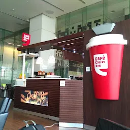 Café Coffee Day - Peninsula Business Park