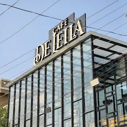 Café De Leila