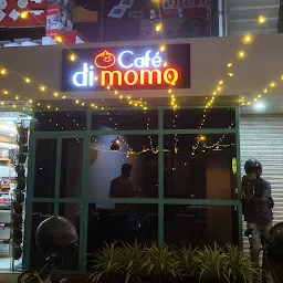 Cafe di Momo
