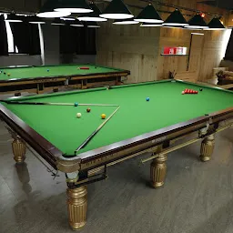 Cafe Playeat & Snooker Point