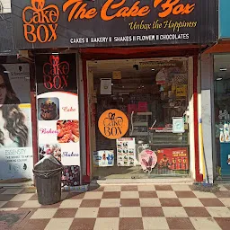 Cake box