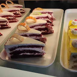 Cake heaven