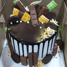 The cake looked perfect and apparently tasted even better! - Picture of Cake  Hut, Kochi (Cochin) - Tripadvisor