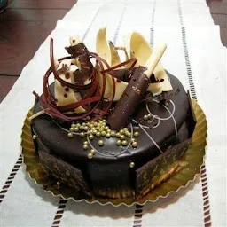 CAKE O LUSCIOUS