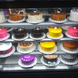 Mags Cake & Pastries in Vandipetta,Kozhikode - Best Cake Shops in Kozhikode  - Justdial