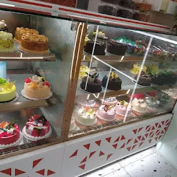 Cakes Inn - Laxmi Nagar
