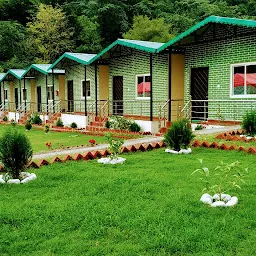 Camps in Rishikesh - Swimming Pool, Beach Camps, Luxury Jungle Camps, New Year Party, Holi Party in Rishikesh