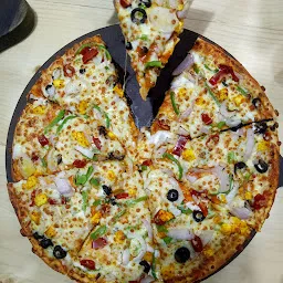 Canadian Pizza Patiala Omaxe Mall
