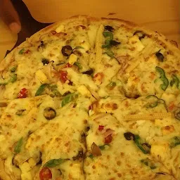 Canadian Pizza Bathinda | Best Pizza in Bathinda