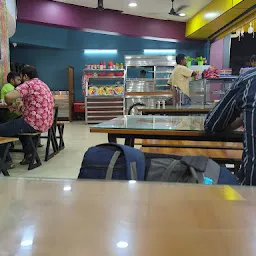 Central Cafe Restaurant