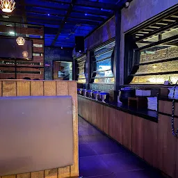 Chai Break Cafe & Bar - Sector V