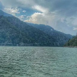 Chamera Dam & Reservior