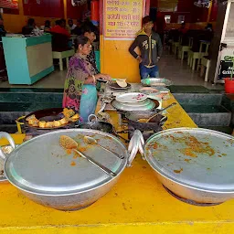 Champaran Dhaba & Handi Meat Restaurant