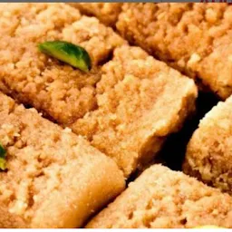 Chanchal sweets(kulfa wala)