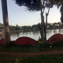 Chandan Pokhori lake and park