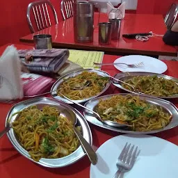 Chandigarh Live Kitchen And Restaurant