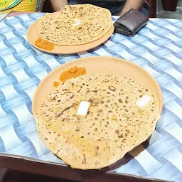 Chandni Chowk Ke Mashhoor Paratha