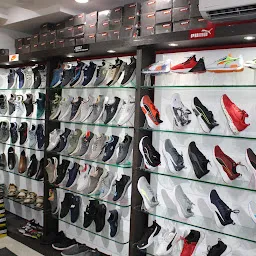 ChandraDeep and Sons footwear - Best Kids | Ladies | Mens Footwear Shop in Muzaffarnagar
