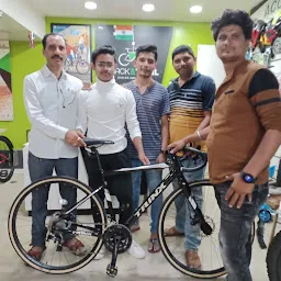 Chapsi Cycle World