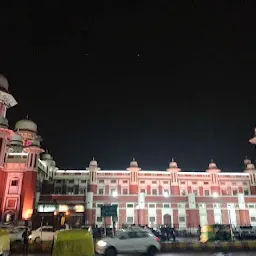 Charbagh Station