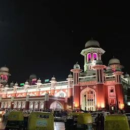 Charbagh Station