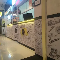 Chatarr Patarr-The Food Court