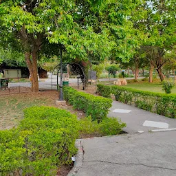 Chatra Vilas Garden (c.v. garden)