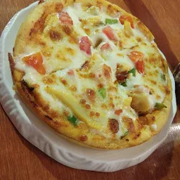Cheelizza - India Ka Pizza