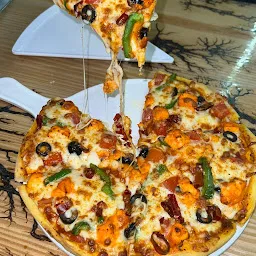 Cheelizza India Ka Pizza