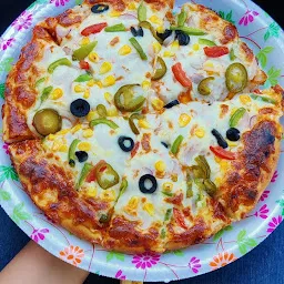 Cheesy Slice Pizza