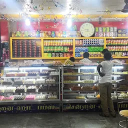 Chennai hot puffs bakery