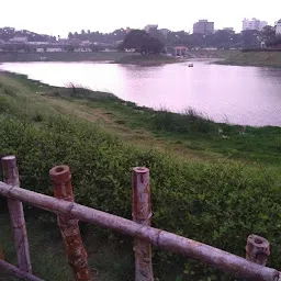 Chetpet Lake