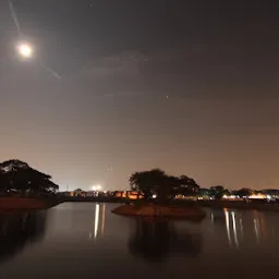 Chetpet Lake