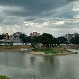 Chetpet Lake