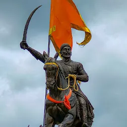 Chhatrapati Shivaji Maharaj Statue - Tourist attraction - Wele ...