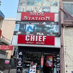 CHIEF BOOT HOUSE