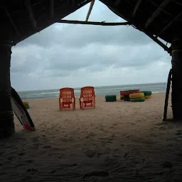 Chill Om Beach shack
