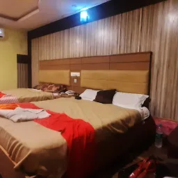 Chola Hotel Resorts