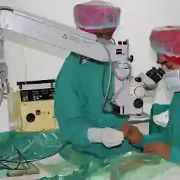 Chugh Eye Surgery Centre - Best Eye Care Hospital in Ludhiana, Punjab. Specialist in Cataract, 100% Blade Free Lasik Laser