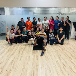 CJ FITNESS & DANCE HUB Dance Classes In Indore, Zumba Classes In Indore,