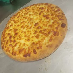 Classic pizza