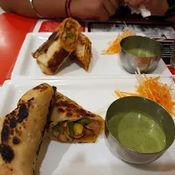 Clever Fox Cafe - Restaurants in Chandigarh