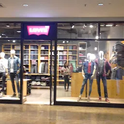 [Closed] Levi's Exclusive Store
